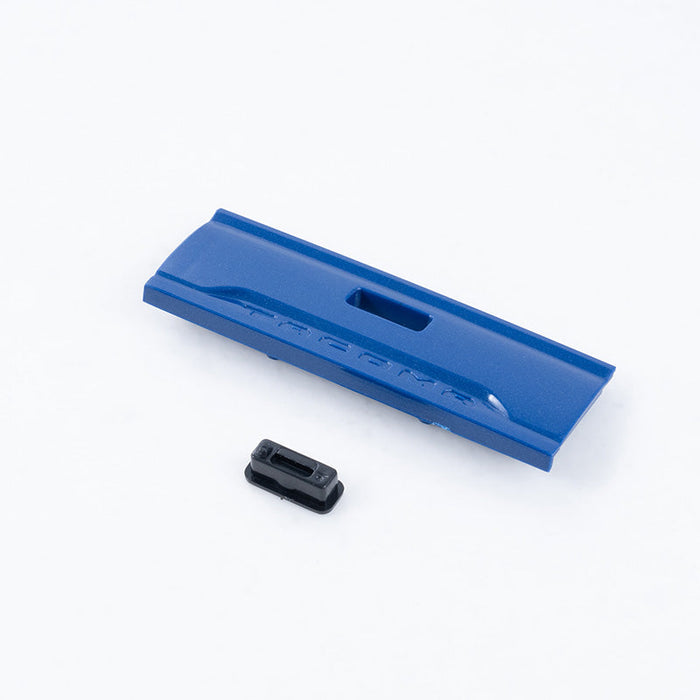 1:24 Tacoma Rear Door And Handle (Blue/Red/Gray)
