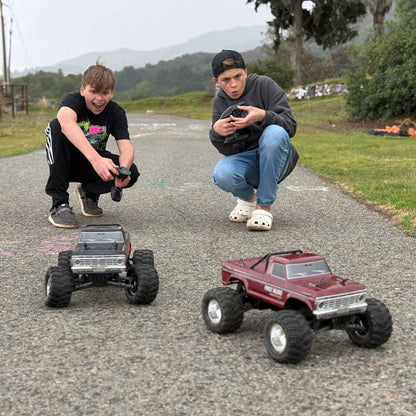 FMS 1:10 Ford F100 Monster Truck 2WD RTR