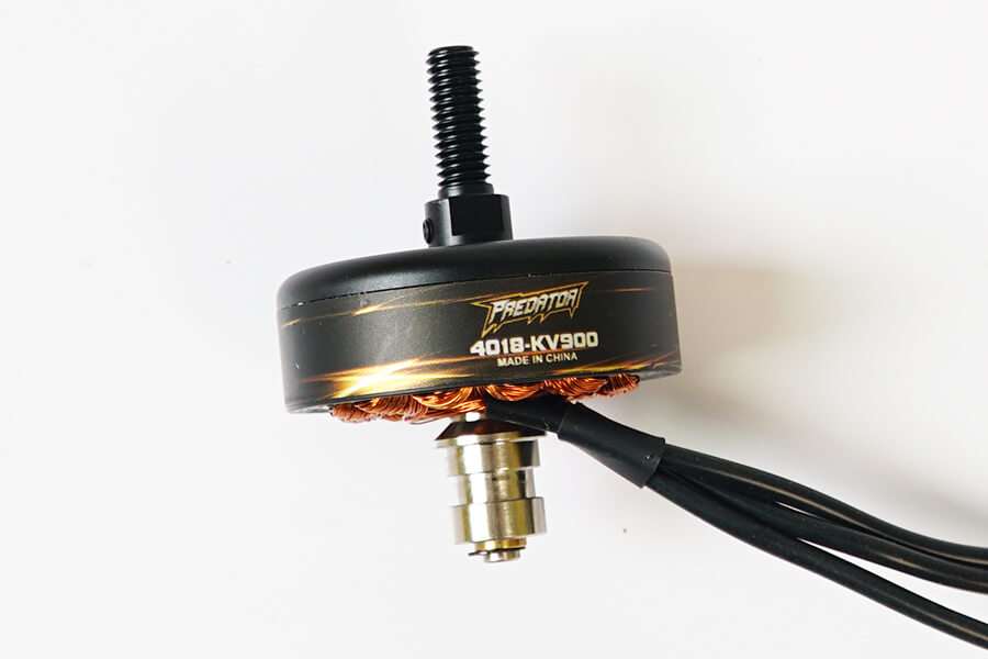 4018-KV900 motor for RC models with copper windings and wires.