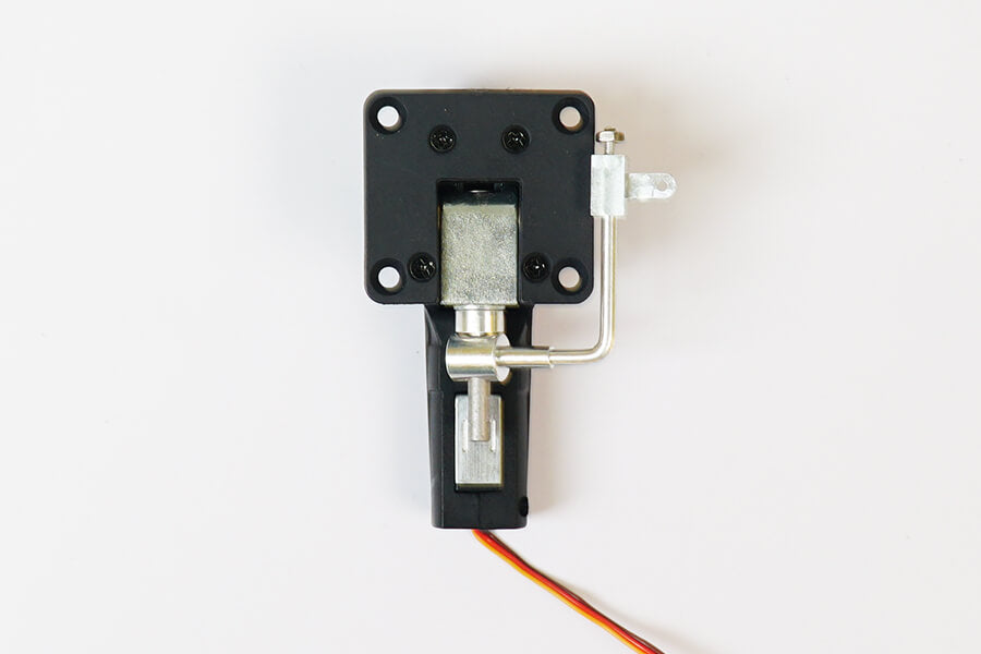 E-retract mechanism for 70mm Yak 130 V2 model with servo connection.