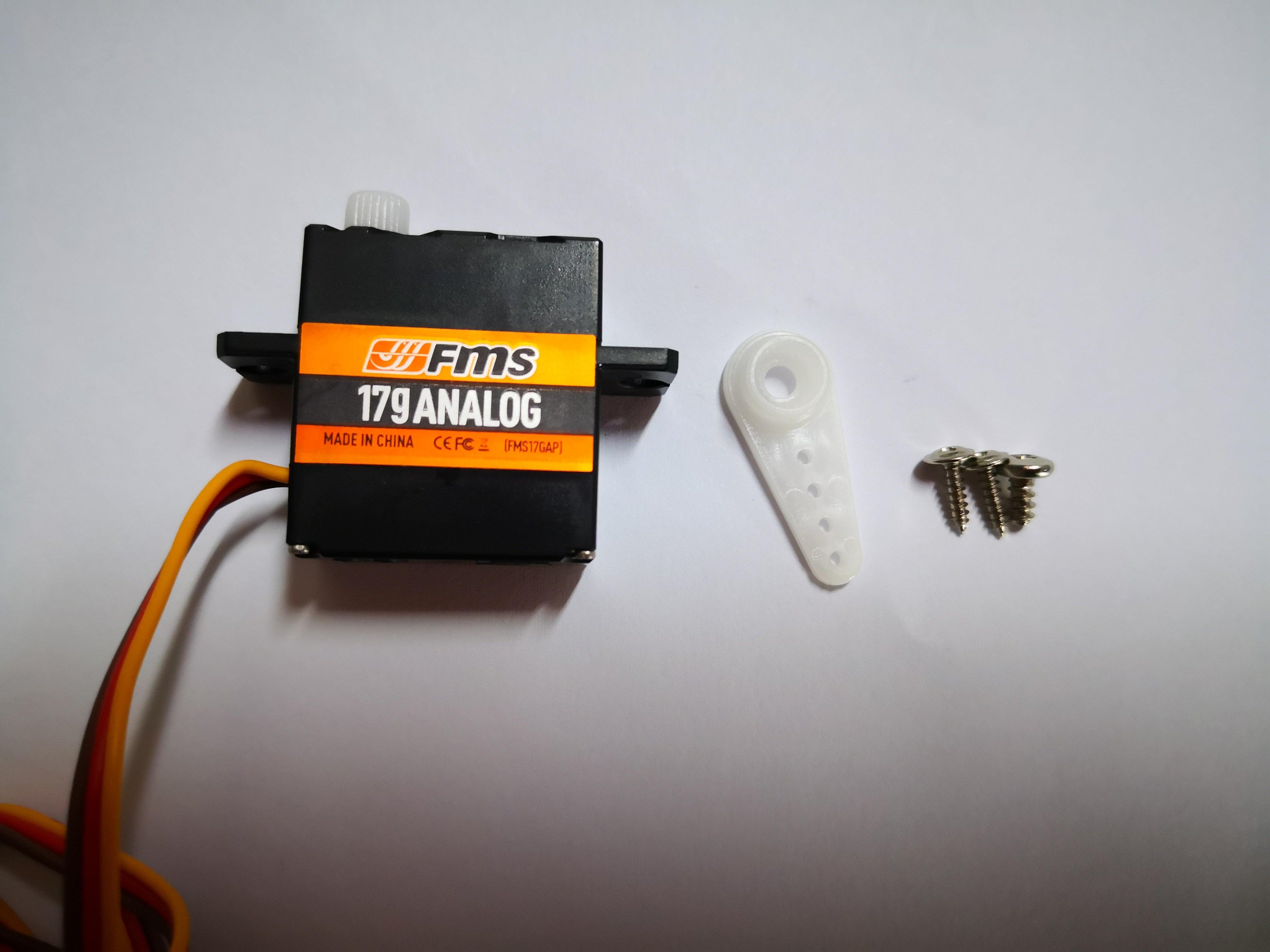 17G FMS analog servo with connector, horn, and screws for RC models